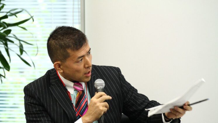Kotaro Tamura moderating the Crisis Management Panel at the G1 Global Conference