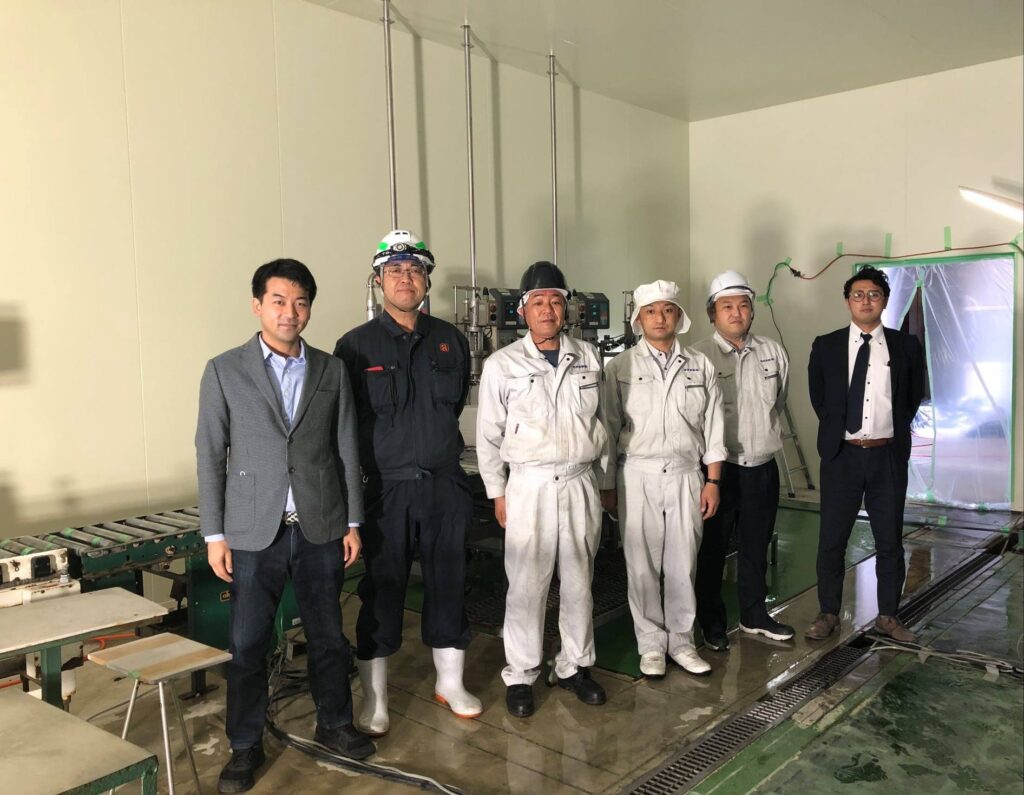 Takahiro Kato and the Meiri Shuri quasi-drug manufacturing team